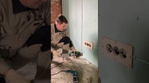 Сверление отверстий в гипсокартоне , коронкой по бето?