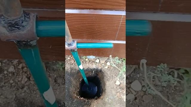 Как пробурить отверстие в земле около стены( может ком смотреть онлайн