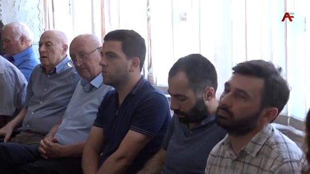 Защита диссертаций научных сотрудников С  Салакая и Д