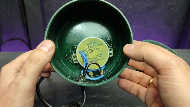 Въртяща се стойка за презентации - направи си сам смотреть онлайн