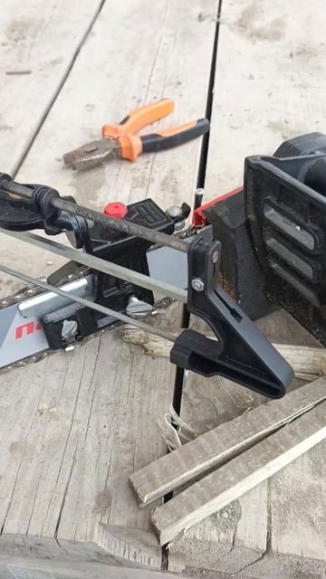 ручная точилка цепи #сварка #юмор #топ #работа #цепнаяп смотреть онлайн