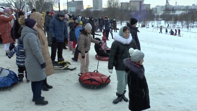 Бесплатная горка в парке Акведук 2022 смотреть онлайн