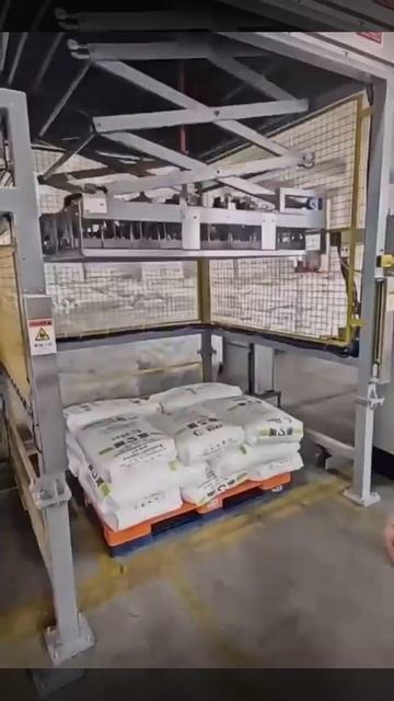 Транспортировка мешков при помощи траверсы смотреть онлайн