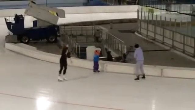 Леха коньки 5 лет 3 мес смотреть онлайн