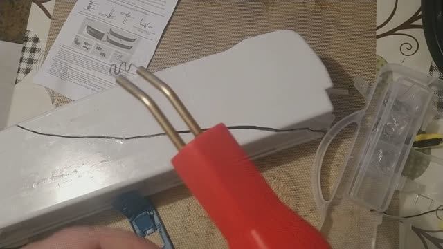 Как склеить ящик от холодильника с помощью Пистолета для сварки пластика. смотреть онлайн