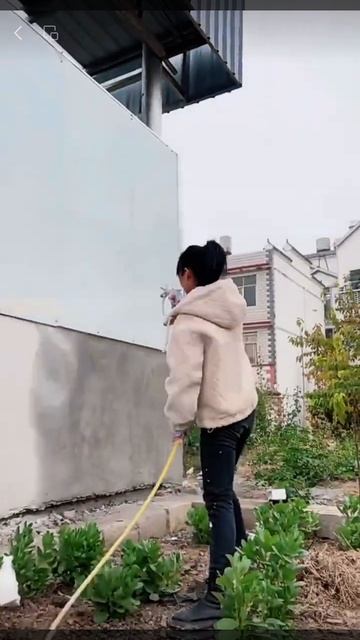 Безвоздушное нанесение шпаклевки краскопультом