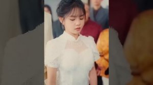 Бедная девушка, которую презирали, оказалась тайной а?