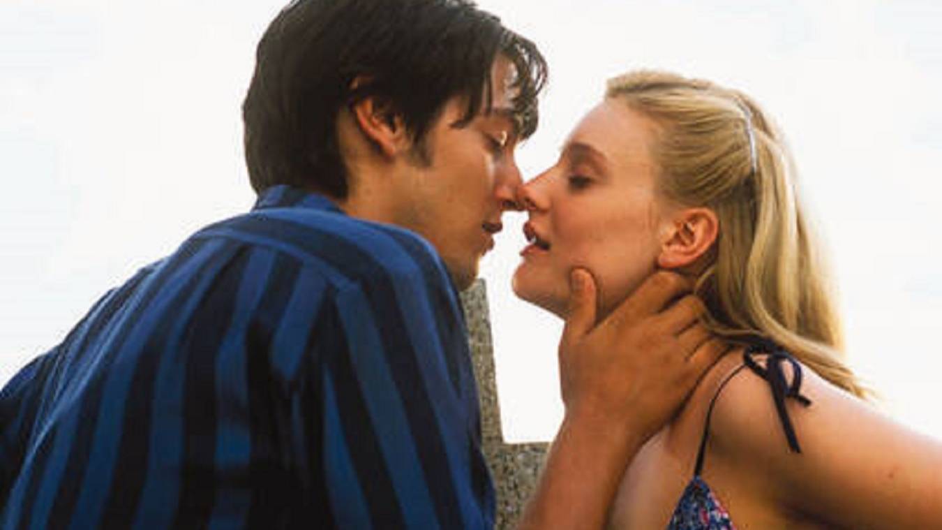 Roudeep - Exist..автор ролика Светлый смотреть онлайн