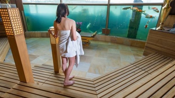 Почему в Немецкой Сауне все Мужчины и Женщины Голые