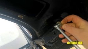 Амортизатор (упор) капота ВАЗ 2110-12. Замена за пару мину?