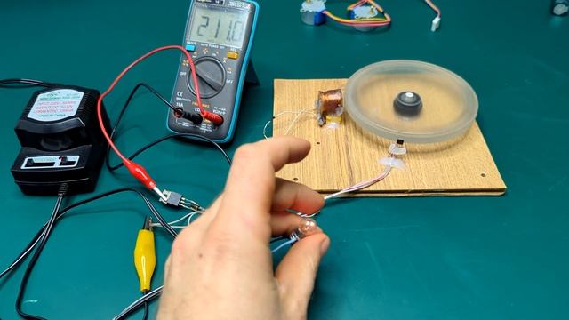 Магнитный двигатель, в поиске бестопливного генерато? смотреть онлайн