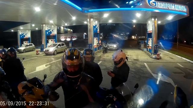 шляпа на заднем