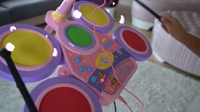 Мира и музыкальные инструменты | Веселые игры с мамой смотреть онлайн