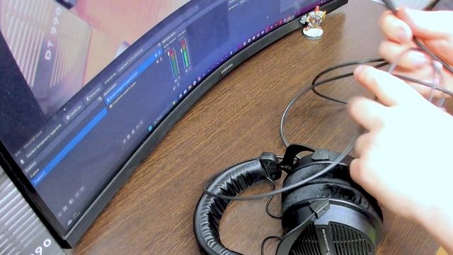 АКТУАЛЬНЫЙ ОБЗОР Beyerdynamic DT 990 pro X Limited Edition VS Sennheiser HD 560s | смотреть онлайн