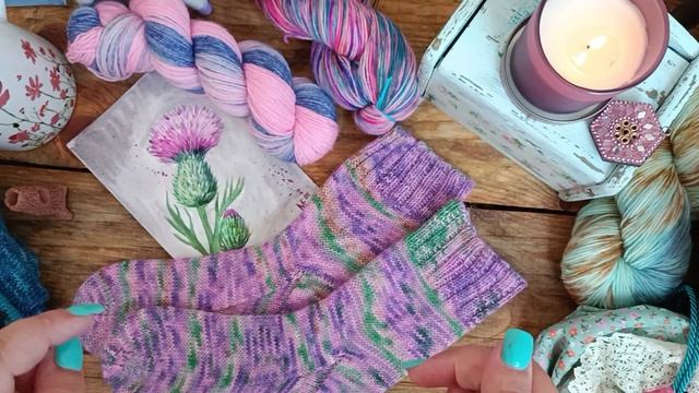 Вдохновляющее видео -5 пар носков, синий и лиловый цвет смотреть онлайн