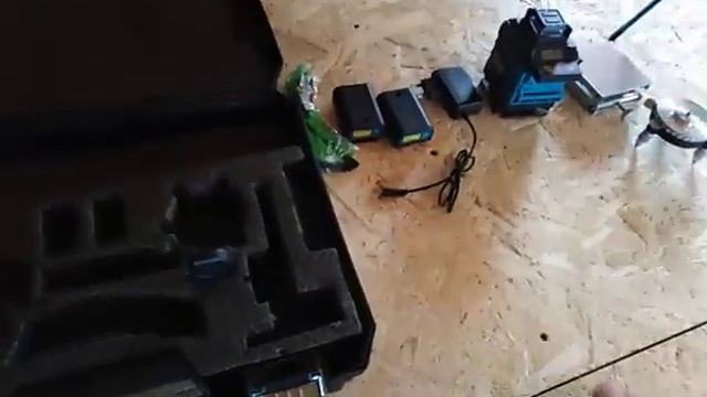 Небольшой обзор на Китайский лазерный нивелир под брэ смотреть онлайн