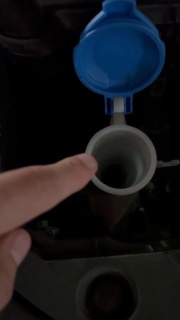 Куда заливать омывайку на Geely Coolray или Belgee X50 ? #shorts #авто #coolray #geely #dragon