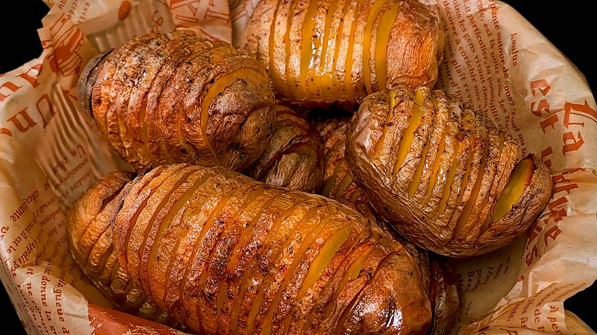 Я никогда не ел таких вкусных картошек! Этот рецепт может приготовить каждый дома. смотреть онлайн