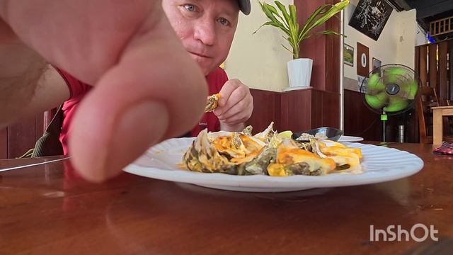 Устрицы на улицах Нячанга смотреть онлайн