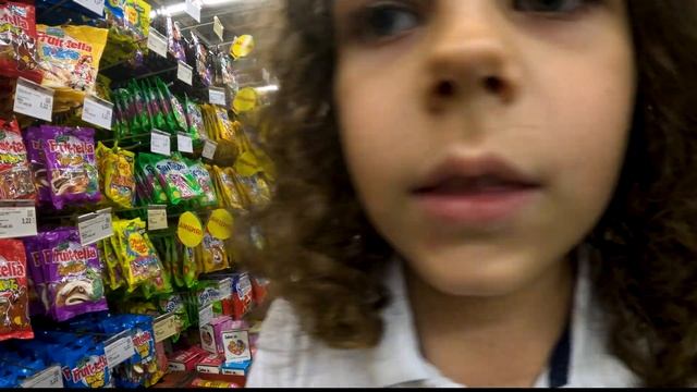 СКУПИЛ ВЕСЬ МАГАЗИН | ЗОЛОТАЯ  БЕЗЛИМИТНАЯ КАРТА | ОДИН