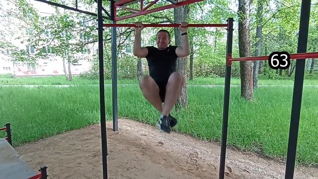 Как научиться подтягиваться 100 раз. Подтягтвания лесенкой. смотреть онлайн