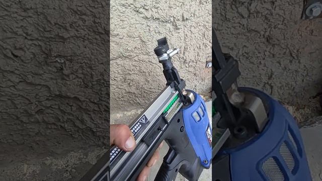 Монтаж пластиковых багетов для натяжных потолков мон? смотреть онлайн