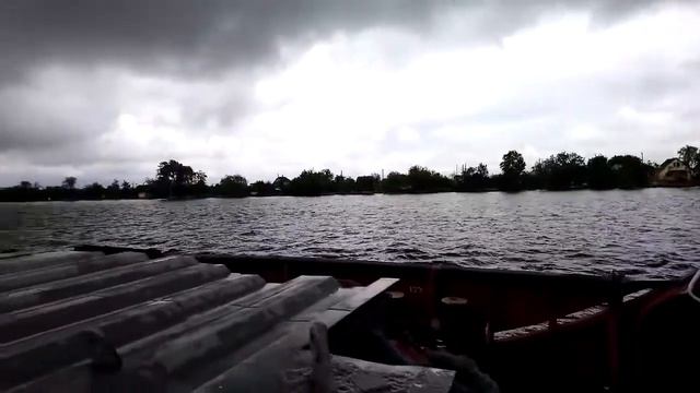 Кошка Маня,матрос команды в Первом рейсе по реке Днепр. смотреть онлайн