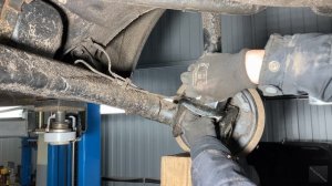 УСТАНОВКА ПРОСТАВОК (ДОМИКОВ) ПОД ЗАДНИЕ АМОРТИЗАТОРЫ