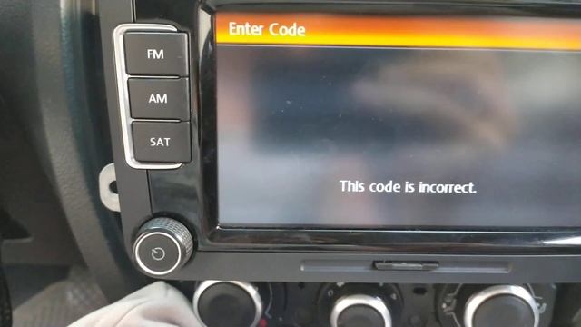 Раскодирование магнитолы Volkswagen.Как узнать код, пароль