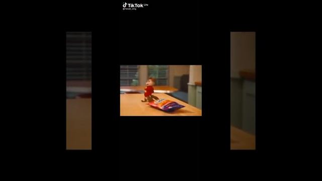 засмеёшься проиграл