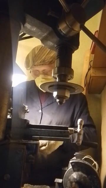 Вырезание детали из токарного резца смотреть онлайн