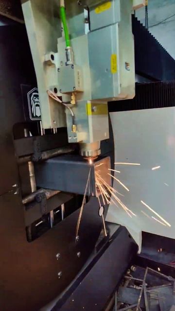 лазерная резка трубы смотреть онлайн