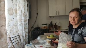 МУЖ ГОТОВИТ👏НАШЕ ДОБРОЕ УТРО/ЗАВТРАКАЕМ.