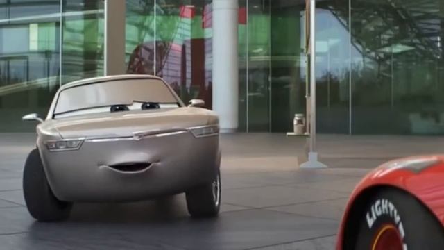 Новый костюм. Новый спорт-центр | Тачки 3 (2017)