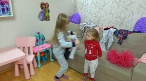 САДИК ДЛЯ МАЛЫШЕЙ Маргарита собирает Леру в САДИК кра?