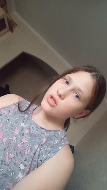 Ну уж точно не тупица) смотреть онлайн