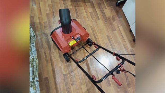 Снегоуборщик Boxbot ES 180