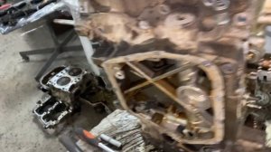 Ремонт двигателя FB-25 Subaru Forester. Масложор😅