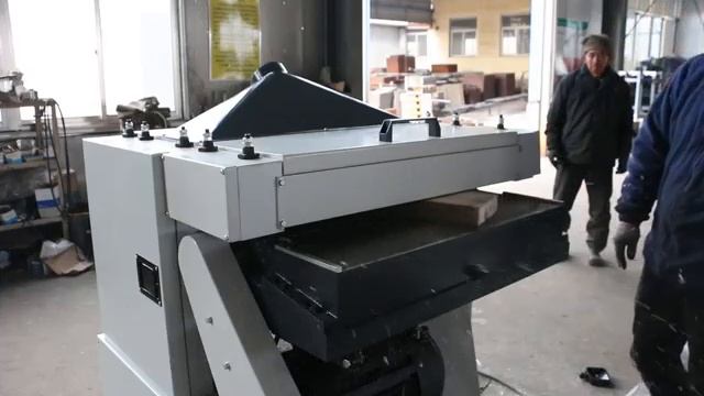 Двусторонние рейсмусовые станки TB-206F