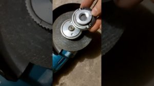 Быстрозажимная гайка на болгарку. Какую не стоит брат?