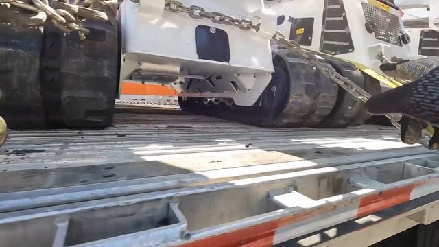 Перевіз Bobcat в 4 точки! 😅 ХТО з нас крутіший? 💪 Альтерн? смотреть онлайн