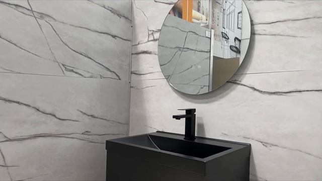 Водоустойчив PVC шкаф с кръгло огледало Forli 60 Black