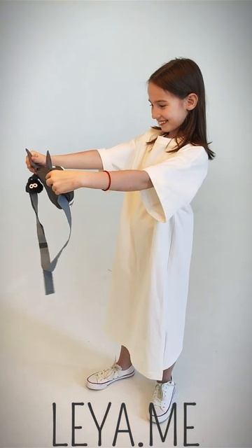 Бело-молочное детское платье-футболка из футера от Leya. смотреть онлайн