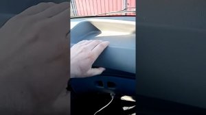 Как снять и поставить полку на понели калины