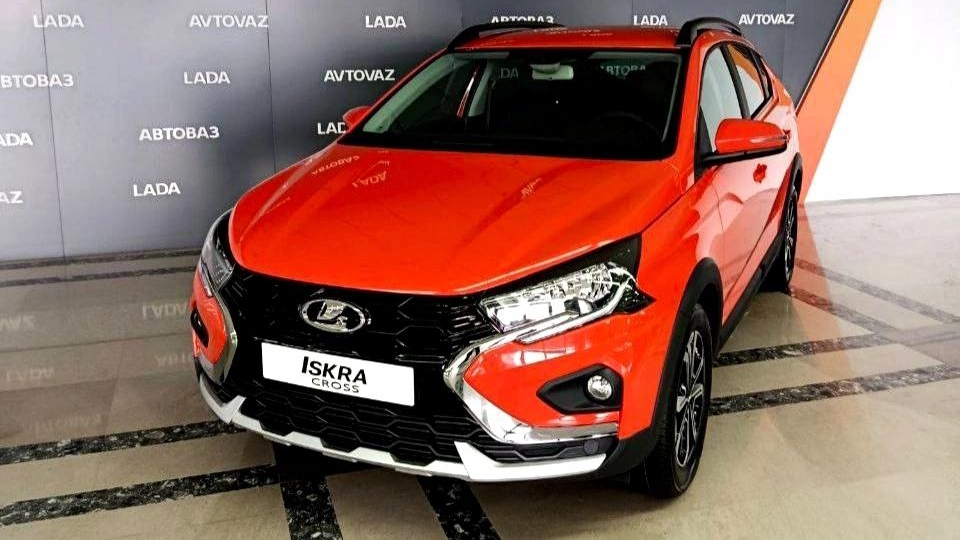 Очередные подробности о кузове Lada Iskra SW Cross: ну и где отличие от Lada Vesta смотреть онлайн