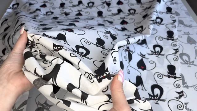 ТКАНЬ «ЧЕРНЫЕ КОШЕЧКИ НА БЕЛОМ» АРТИКУЛ 342