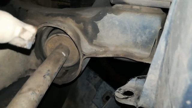 Втулки продольной тяги. смотреть онлайн