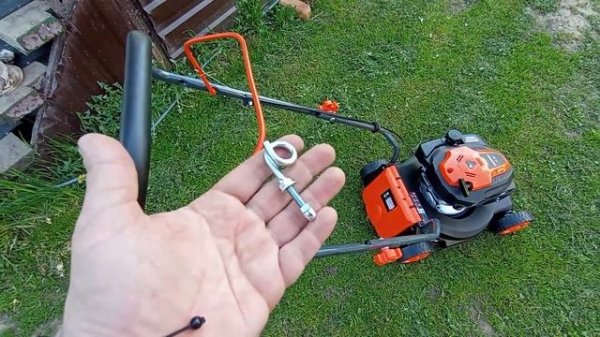 Газонокосилка бензиновая PATRIOT PT 40