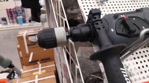 Как зажать в перфоратор обычное сверло. Переходник с п