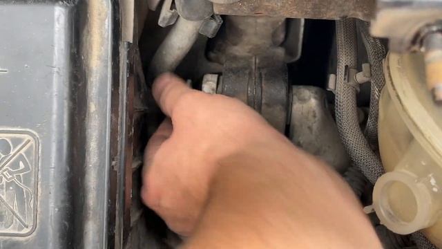 Замена верхней подушки двигателя смотреть онлайн